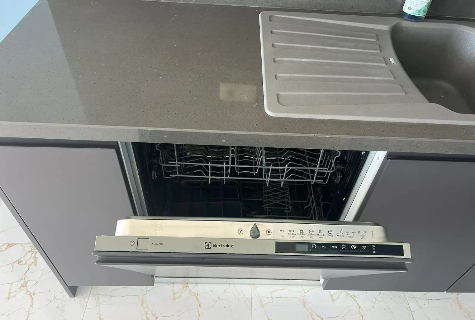 Lux Apartment Saranda 0*, Sarande Albania