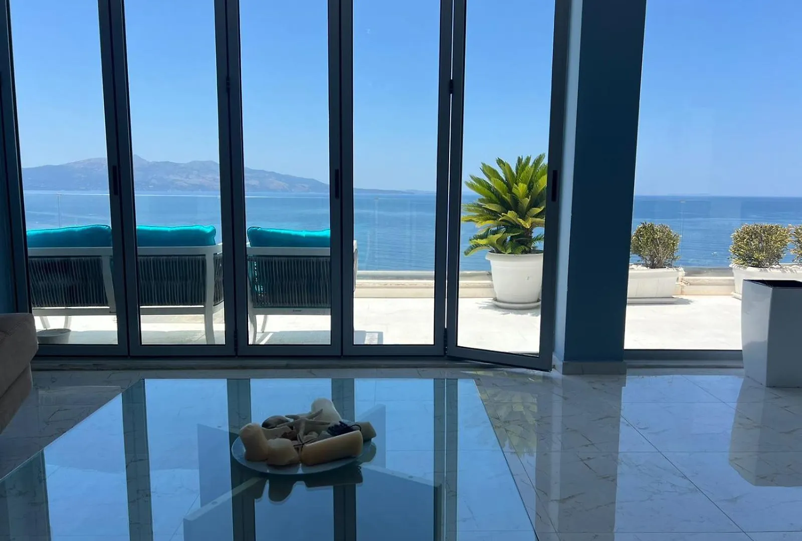 Lux Apartment Saranda Sarande